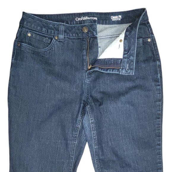 Croft & Barrow Jeans Womens Size 10 Short Blue Denim Classic Fit Bootcut Leg - Picture 2 of 6